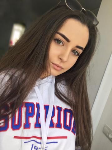 Карина фото 2